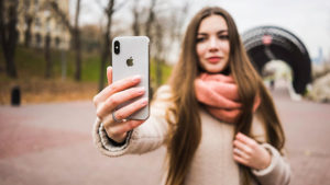 SAU GẦN 3 NĂM, CÓ NÊN MUA IPHONE X LÚC NÀY? SAU GẦN 3 NĂM, CÓ NÊN MUA IPHONE X LÚC NÀY?