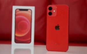 Bạn thấy phiên bản màu sắc nào trên iPhone 12 và iPhone 12 Mini ấn tượng nhất? Bạn thấy phiên bản màu sắc nào trên iPhone 12 và iPhone 12 Mini ấn tượng nhất?